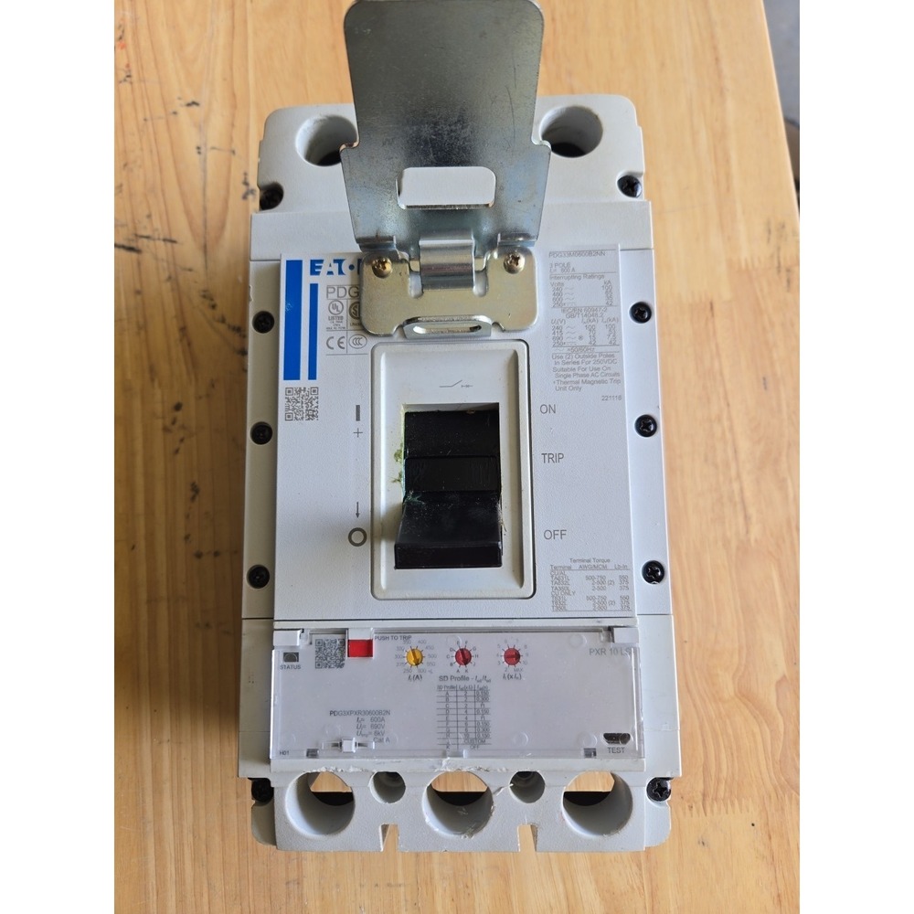 PDG33M0600B2NN EATON POWER-DEFENSE 3 POLE 600A